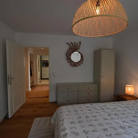 Ganzes Haus Mit Pool Nähe Für Bis Zu 16 Personen *