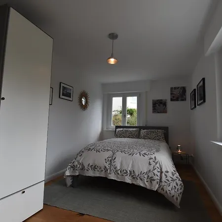 Apartamento Ganzes Haus Mit Pool Nähe Für Bis Zu 16 Personen *