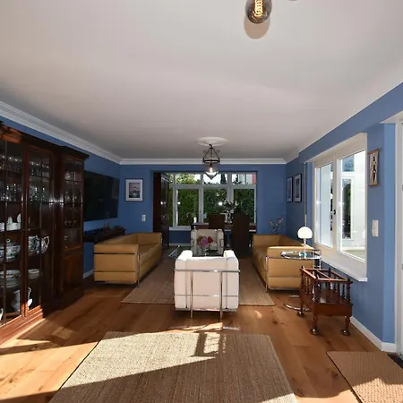 Apartamento Ganzes Haus Mit Pool Nähe Für Bis Zu 16 Personen *