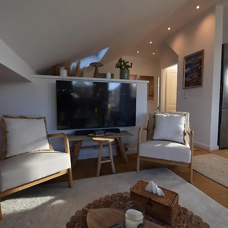 Ganzes Haus Mit Pool Nähe Für Bis Zu 16 Personen Apartamento *