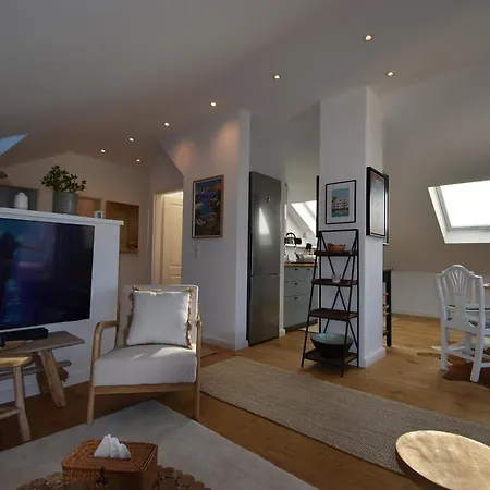 Ganzes Haus Mit Pool Nähe Für Bis Zu 16 Personen Apartamento *