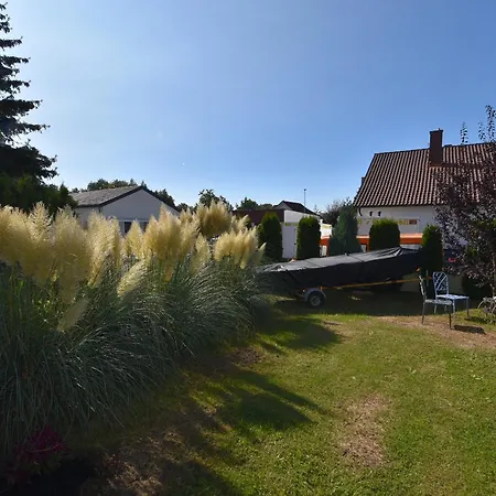Ganzes Haus Mit Pool Nähe Für Bis Zu 16 Personen *